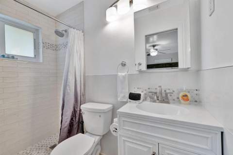 925 NE 25th Avenue, Pompano Beach FL - photo 24 of 45