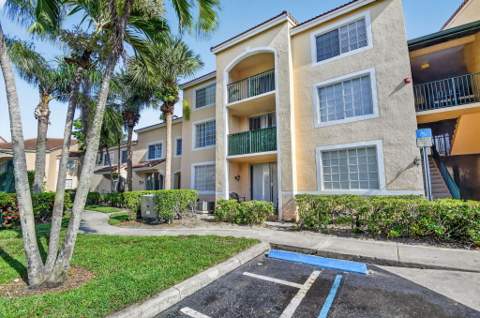 1733 Village Boulevard #105, West Palm Beach FL - photo 23 of 37