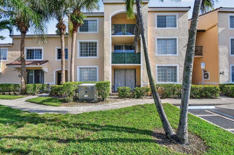 2 bedroom Condominium at 1733 Village Boulevard #105, Milano Condo, West Palm Beach — photo 3