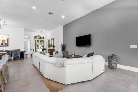 105 Island Cove Way, Palm Beach Gardens FL - photo 8 of 74