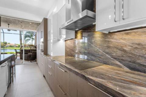 105 Island Cove Way, Palm Beach Gardens FL - photo 15 of 74