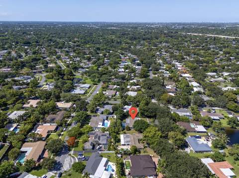 521 SW 59th Avenue, Plantation FL - photo 11 of 48