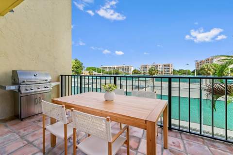 2828 Tennis Club Drive ##202, West Palm Beach FL - photo 17 of 46