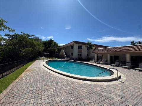 1950 N Andrews Avenue #210d, Wilton Manors FL - photo 24 of 29