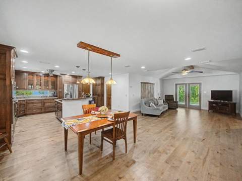 5625 SE Ault Avenue, Stuart FL - photo 21 of 51