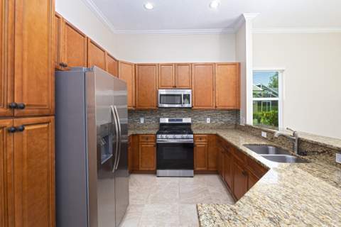 421 SW Crabapple Cove, Port St. Lucie FL - photo 13 of 42