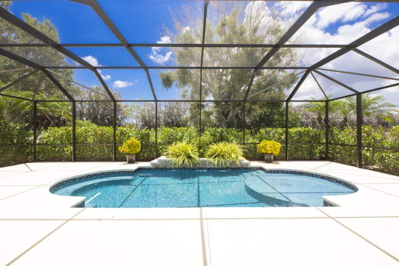 3 bedroom Single Family Residence at 421 SW Crabapple Cove, Heatherwood Phase 2, Port St. Lucie — photo 2