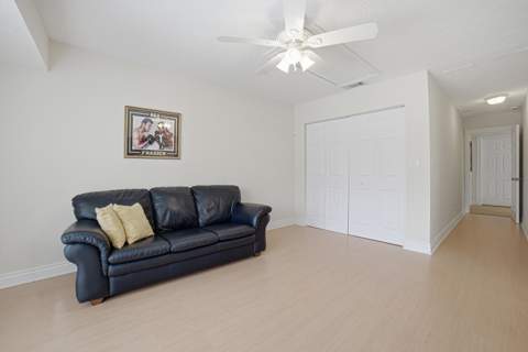 6024 Glendale Drive, Boca Raton FL - photo 19 of 36