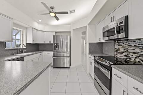 6226 Water Lilly Lane, Boynton Beach FL - photo 11 of 35