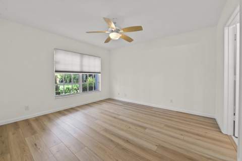 6226 Water Lilly Lane, Boynton Beach FL - photo 22 of 35