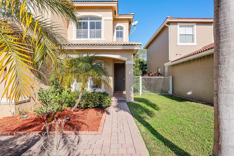 3 bedroom Single Family Residence at 5041 Massy Drive, Hypoluxo Haverhill Pud Pl 2, Lake Worth — photo 4