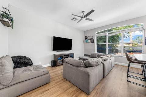 5041 Massy Drive, Lake Worth FL - photo 14 of 31