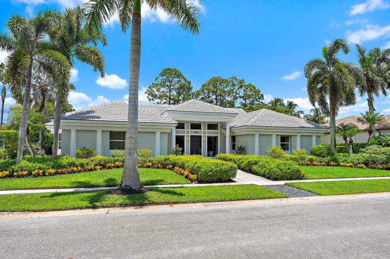 5 bedroom Single Family Residence at 6070 Wildcat Run, Ibis Golf And Country Club 7, West Palm Beach — photo 3