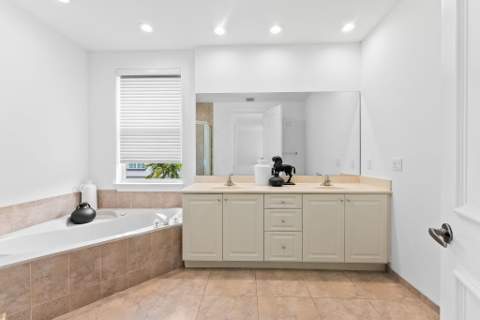 725 SW 4th Avenue, Fort Lauderdale FL - photo 21 of 37
