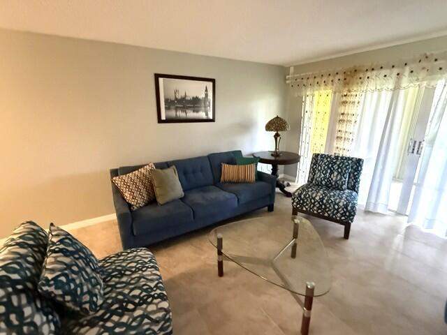2 bedroom Condominium at 10040 Meridian Way #103, Meridian Condo 13, Palm Beach Gardens — photo 4