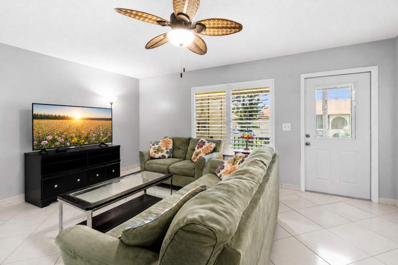 2 bedroom Condominium at 317 Knotty Pine Circle #D-2, Pine Ridge South, Greenacres — photo 2