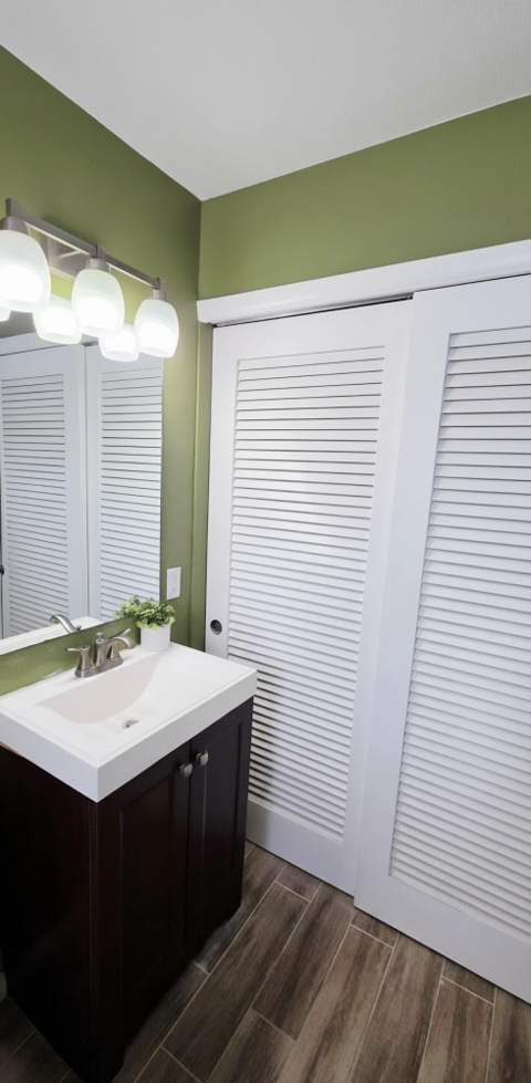 4228 N Ocean Drive #34, Lauderdale-By-The-Sea FL - photo 21 of 44