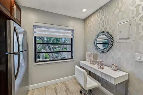 21656 Juego Circle #23f, Boca Raton FL - photo 14 of 52