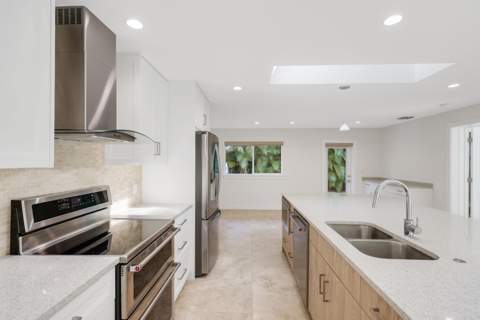 1386 S Atlantic Drive, Lantana FL - photo 19 of 76