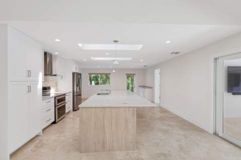 1386 S Atlantic Drive, Lantana FL - photo 17 of 76