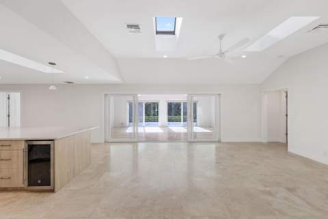 1386 S Atlantic Drive, Lantana FL - photo 12 of 76