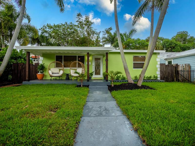2 bedroom Single Family Residence at 418 N Palmway, Lake Worth Town Of, Lake Worth Beach — photo 2