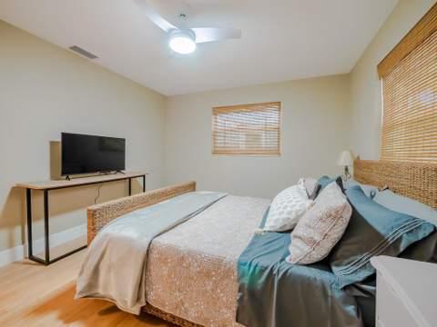 418 N Palmway, Lake Worth Beach FL - photo 20 of 34