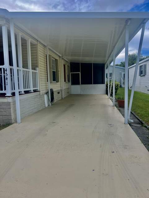 4541 NW 67th Place #P-11, Coconut Creek FL - photo 7 of 40