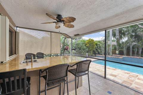 10662 NW 7th Place, Coral Springs FL - photo 22 of 43