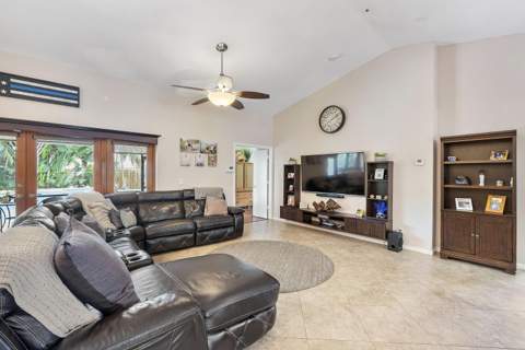 10662 NW 7th Place, Coral Springs FL - photo 16 of 43