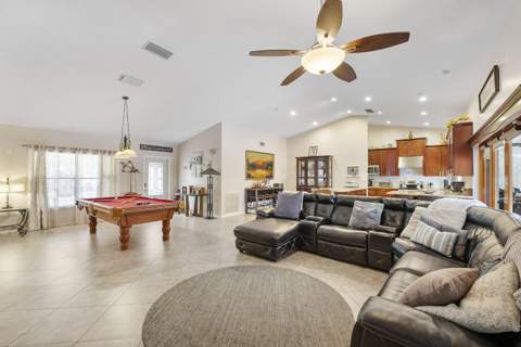 10662 NW 7th Place, Coral Springs FL - photo 17 of 43