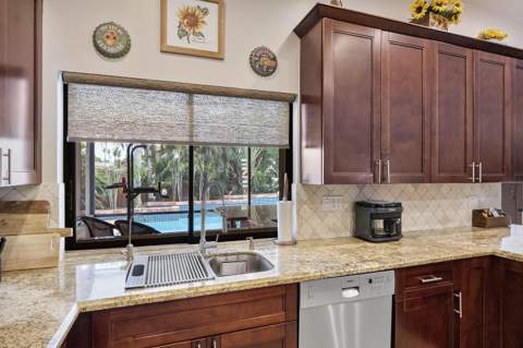 10662 NW 7th Place, Coral Springs FL - photo 12 of 43