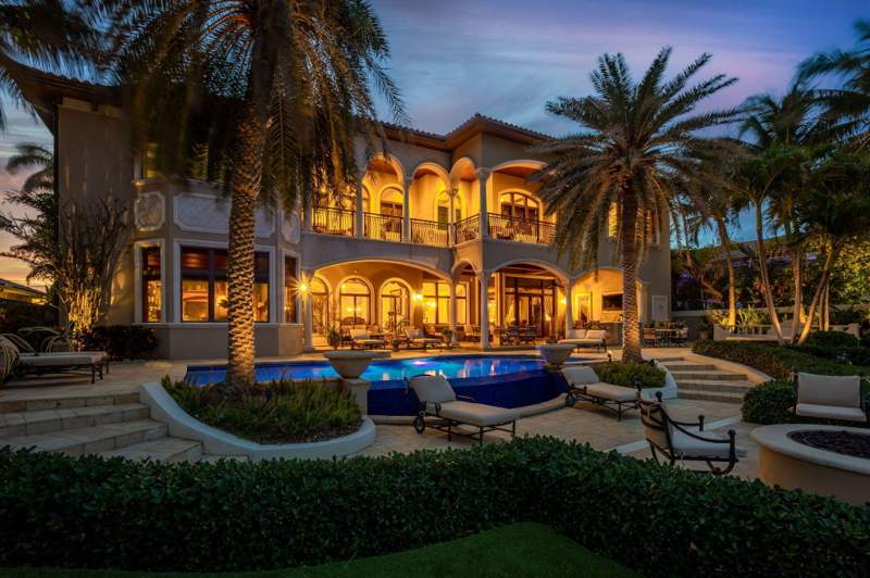 6 bedroom Single Family Residence at 3870 NE 31st Avenue, Venetian Isles 1st Sec, Lighthouse Point — photo 2