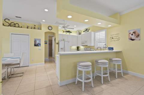 3320 Caracal Drive, Fort Pierce FL - photo 10 of 31