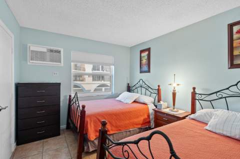 200 S Birch Road #701, Fort Lauderdale FL - photo 18 of 36