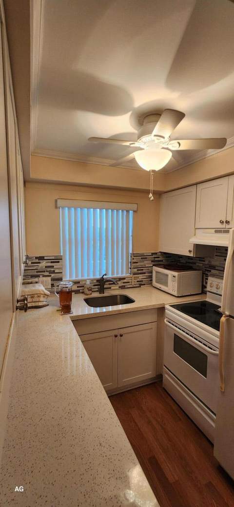 15 SE 13th Street #D3, Boca Raton FL - photo 13 of 36