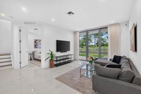 4130 NW 17th Avenue, Boca Raton FL - photo 11 of 59