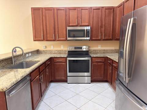 10172 White Water Lily Way, Boynton Beach FL - photo 7 of 20