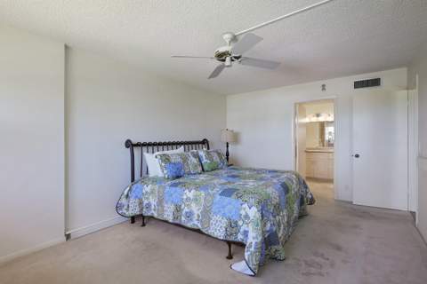 6850 10th Avenue #313, Greenacres FL - photo 13 of 38