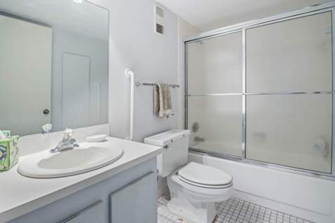 6850 10th Avenue #313, Greenacres FL - photo 19 of 38