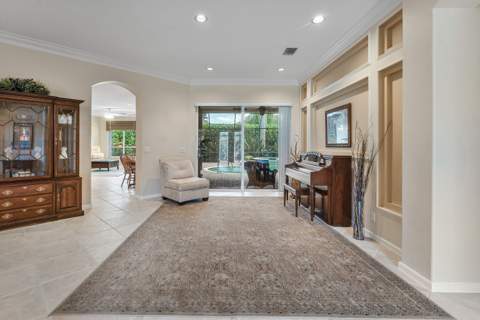 11130 Silver Ridge Street, Wellington FL - photo 8 of 54