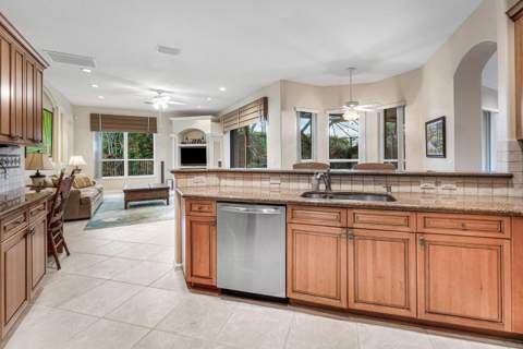11130 Silver Ridge Street, Wellington FL - photo 12 of 54
