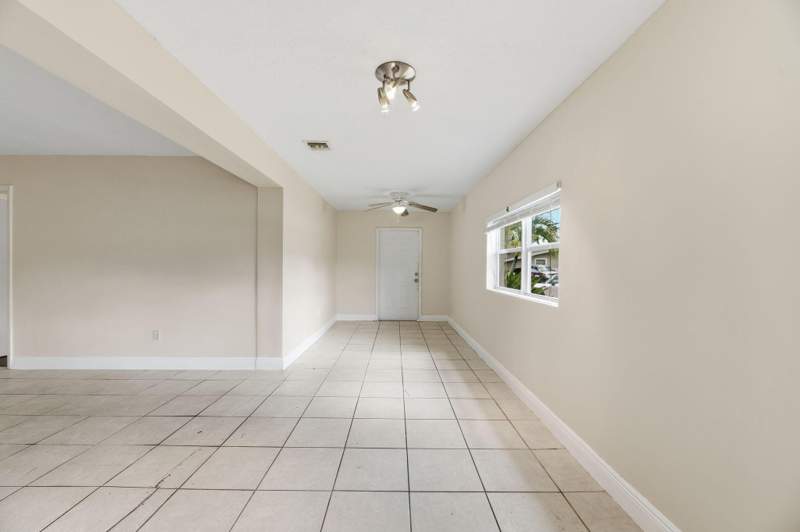 3 bedroom Single Family Residence at 5131 SW 6th Street, Margate Estates Sec 2, Margate — photo 2