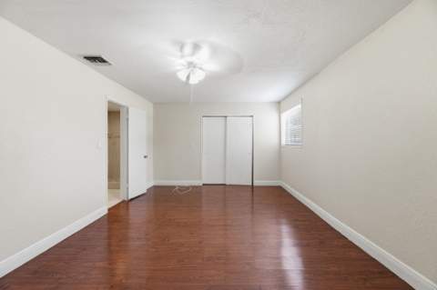 5131 SW 6th Street, Margate FL - photo 15 of 38
