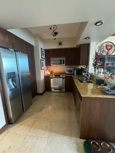 1755 E Hallandale Beach Boulevard #2104e, Hallandale FL - photo 11 of 18