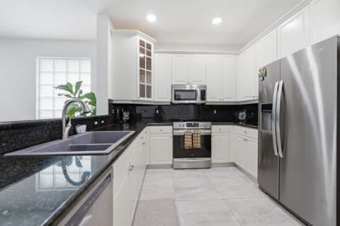 732 Belle Grove Lane, West Palm Beach FL - photo 13 of 48