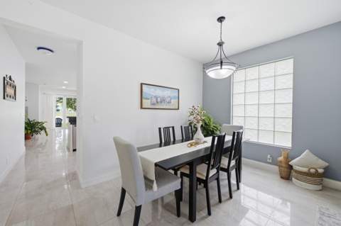 732 Belle Grove Lane, West Palm Beach FL - photo 10 of 48