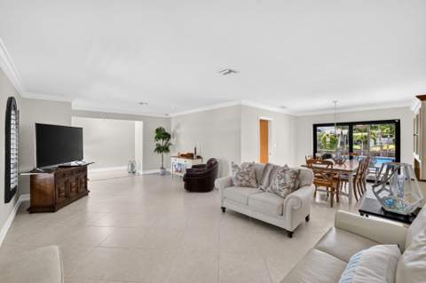 5570 NE 26th Avenue, Fort Lauderdale FL - photo 11 of 56