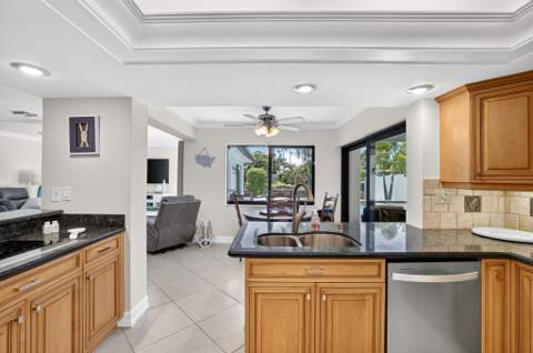 5570 NE 26th Avenue, Fort Lauderdale FL - photo 17 of 56