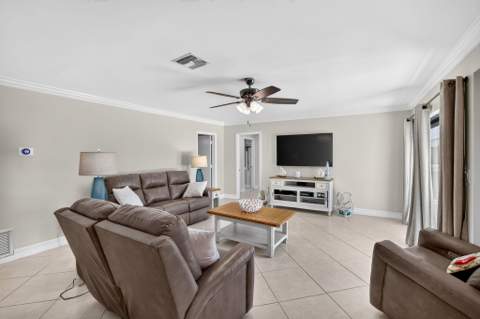 5570 NE 26th Avenue, Fort Lauderdale FL - photo 23 of 56